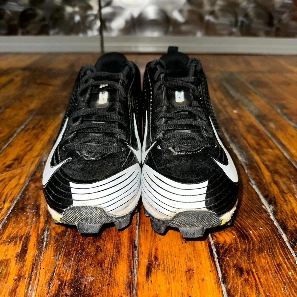 Nike Vapor Keystone 2 Low Cleats Boys Size 4.5 Black White Baseball Shoes